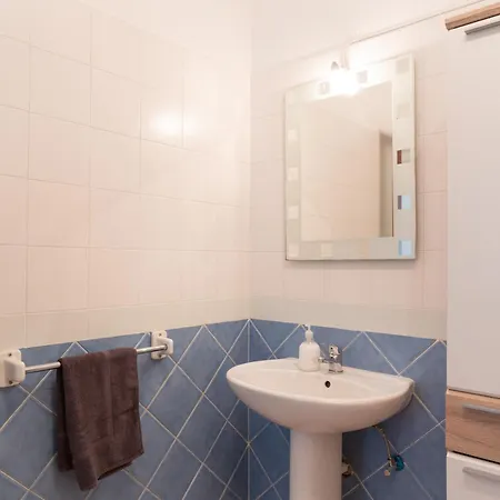 Lovely 2br In Swieqi Stylish, Cozy & By 360 Estates