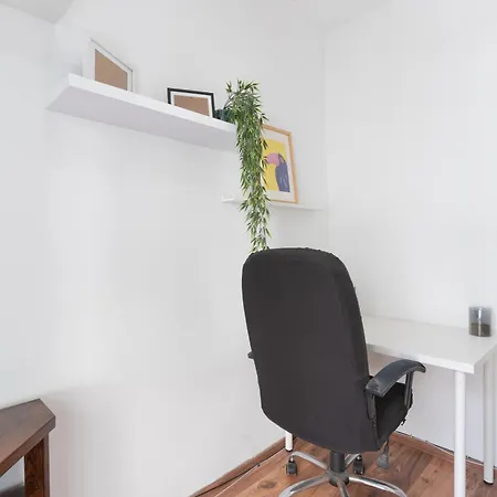 Apartment Lovely 2br In Swieqi Stylish, Cozy & By 360 Estates