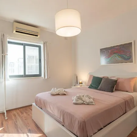 Lovely 2br In Swieqi Stylish, Cozy & By 360 Estates Apartament Is-Swieqi