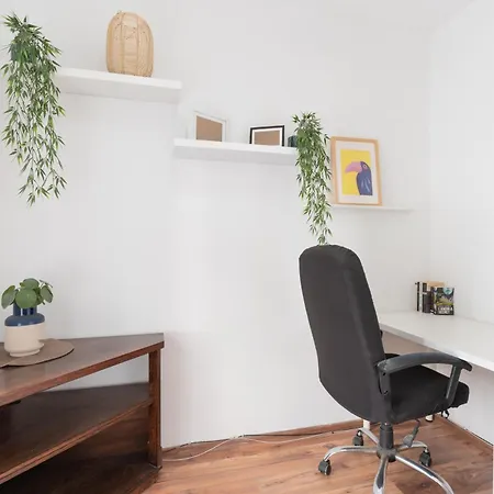 Lovely 2br In Swieqi Stylish, Cozy & By 360 Estates Is-Swieqi